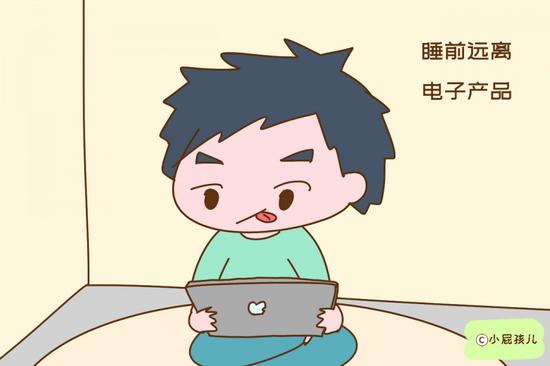 让孩子睡前远离电子产品