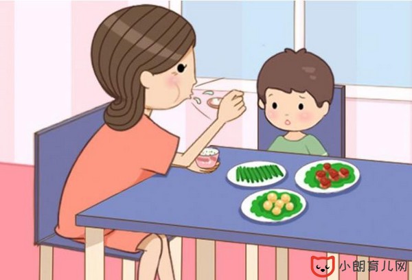十个月宝宝添加辅食注意事项（十个月宝宝辅